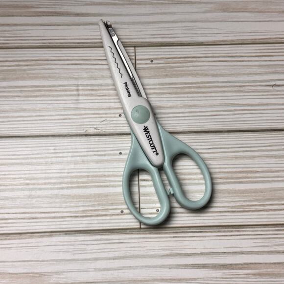 Westcott Decorative Scissors Three Piece Set in Mint & White - Picture 6 of 9